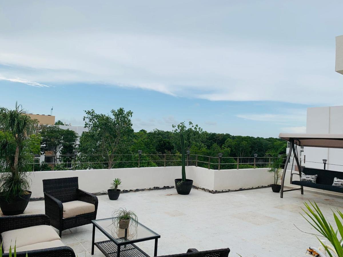 Franks House Apartment "Shared House" Cancún Exteriör bild